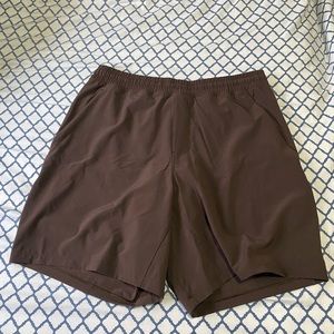 Lululemon Pace Breaker Shorts 7’’ LINED in sequoia